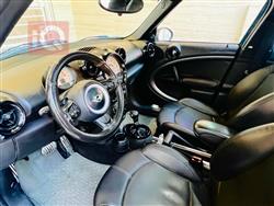 مینی کەنتری مان